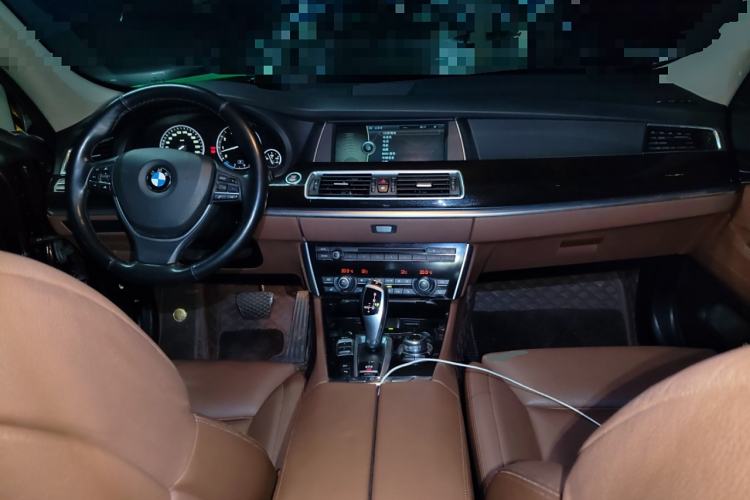 Used BMW 5 Series GT 2011 535i xDrive Luxury Edition
