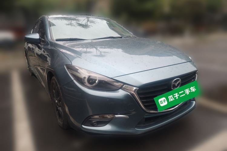 Used Mazda 3 Axela 2017 Sedan 1.5L Automatic Luxury Model China VI Standard