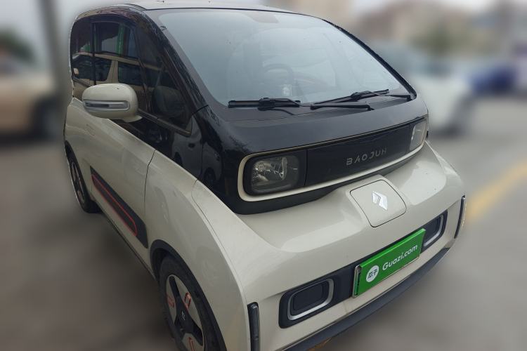Used Baojun KiWi EV 2021 Designer Lithium Iron Phosphate
