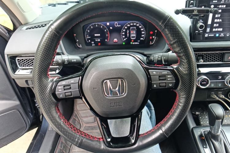 Used Honda Civic 2023 240TURBO CVT Dynamic Edition Steering Wheel