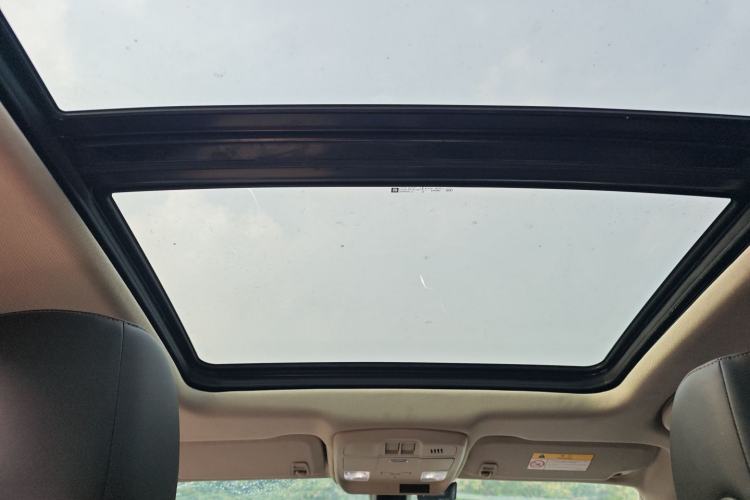 Used Buick Envision 2015 20T Two-Wheel-Drive Leading Model