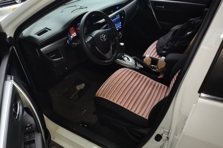 Used Toyota Corolla 2014 1.6L CVT GL-i Driver Seat