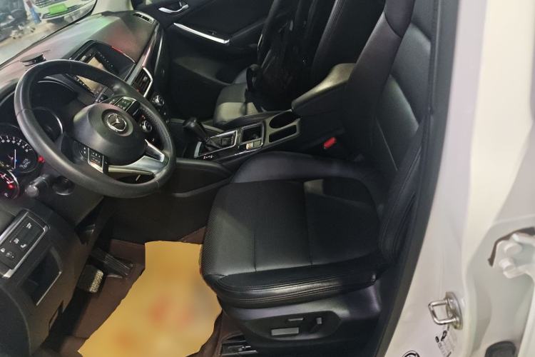 Used Mazda CX-5 2015 2.5L Automatic 4x4 Prestige Edition
