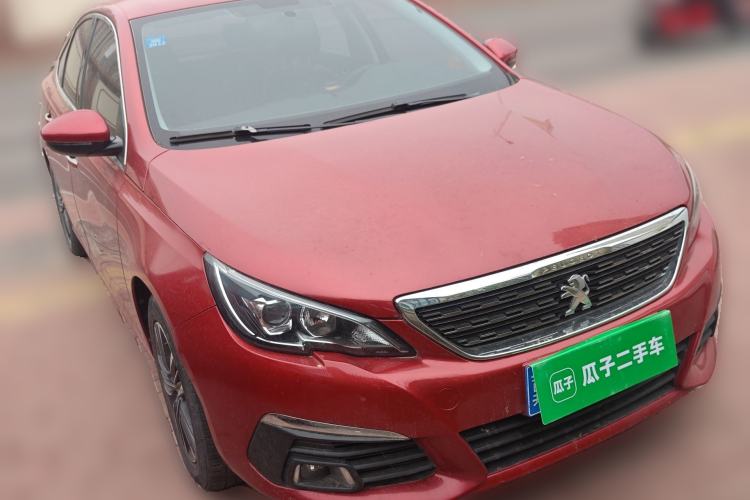 Used Peugeot 308 2016 230THP Automatic Luxury Edition Front Right 45 Deg