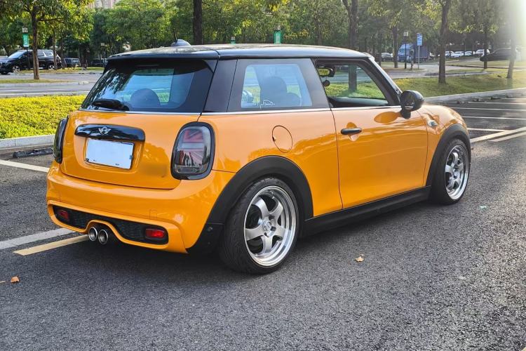 Used MINI 2014 1.5T COOPER Excitement Exterior 2