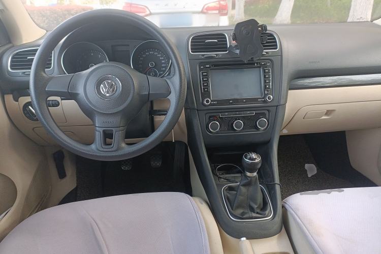 Used Volkswagen Golf 2011 1.6 Manual Comfort Model