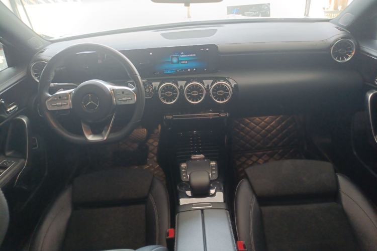 Used Mercedes-Benz A-Class 2021 A 200 L Sport Sedan Fashion Model