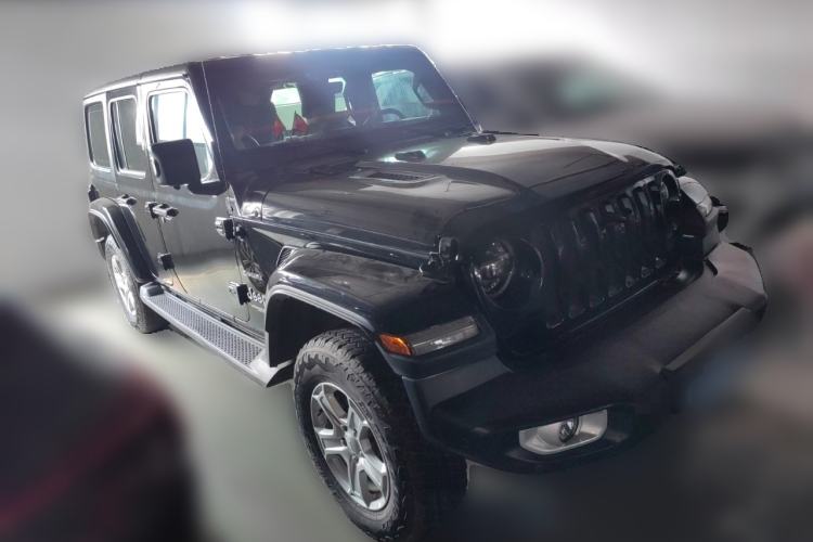 Used Jeep Wrangler 2019 2.0T Sahara Four-Door Version China VI Emission Standard Front Right 45 Deg