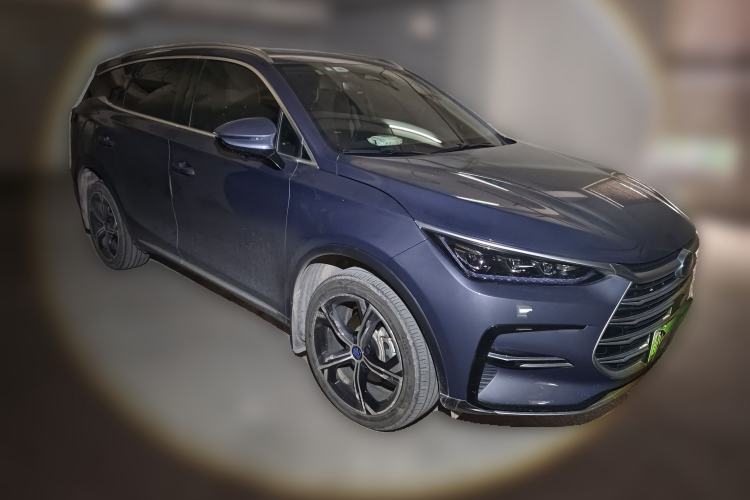 Used BYD Tang New Energy 2021 DM-i 112KM Prestige Model Front Right 45 Deg