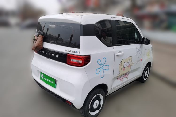 Used Wuling Hongguang MINIEV 2022 Easy Version Lithium Iron Phosphate
