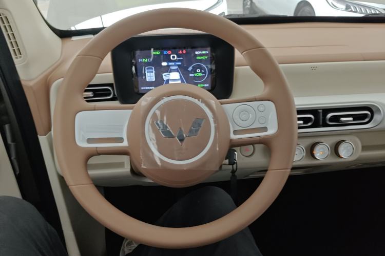 Used Wuling Hongguang MINIEV 2024 3rd Generation 215km Youth Edition Steering Wheel