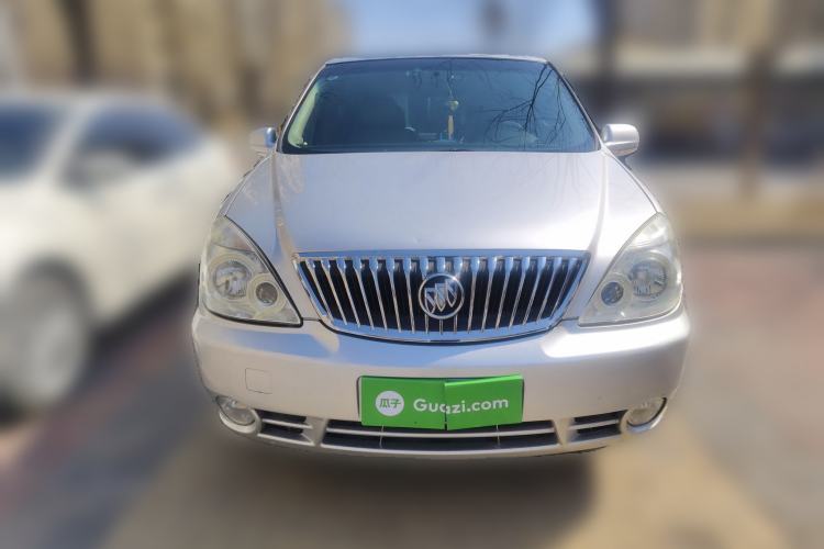 Used Buick GL8 2014 2.4L Executive Edition
