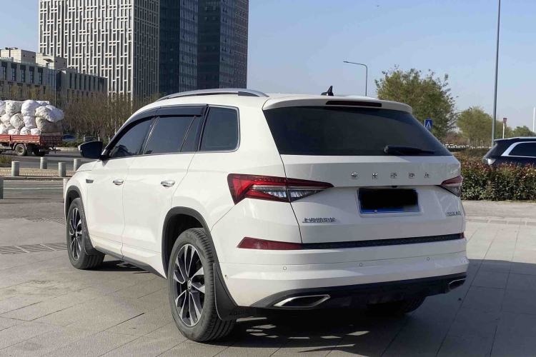 Used Skoda Kodiaq 2022 TSI330 7-Seater Two-Wheel-Drive Luxury Edition
