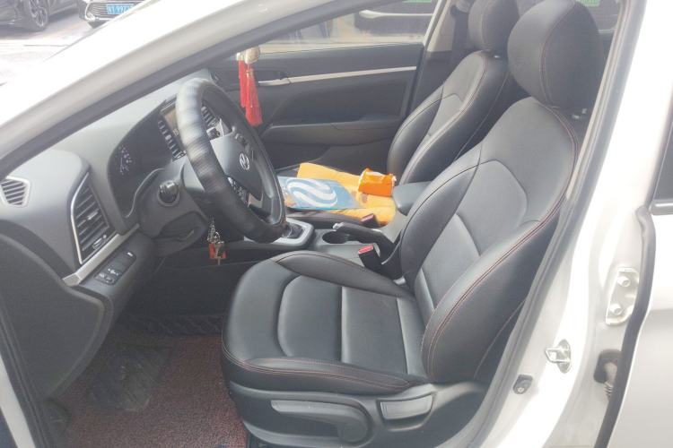 Used Hyundai Elantra (6th Generation / Lingdong) 2016 1.6L Automatic ZhiXuan – Elite Version Left Front Seat