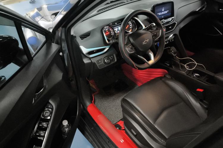 Used Chevrolet Orlando 2019 Redline 530T Automatic Enjoyment Version (5+2 Seating) China VI Driver Seat