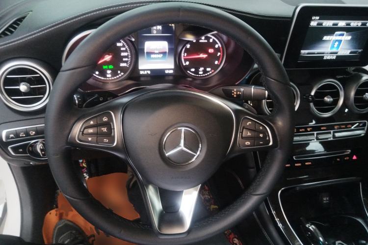 Used Mercedes-Benz GLC 2019 Facelift GLC 260 L 4MATIC Luxury Model Steering Wheel
