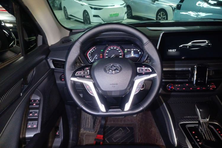 Used SAIC MAXUS D90 2017 2.0T Automatic Two-Wheel Drive Mercury Base Edition