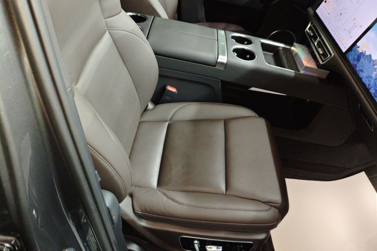 Used Li Auto L8 2023 Pro Model Right Front Seat