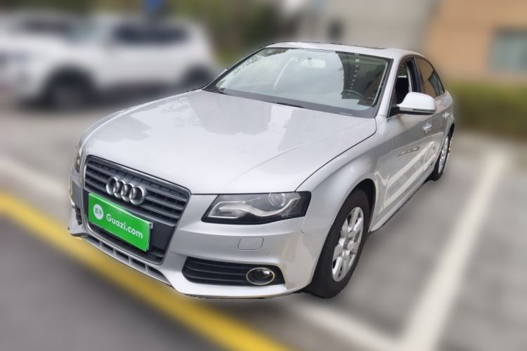 Used Audi A4L 2012 2.0 TFSI automatic standard version