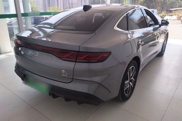 Used BYD Qin L 2025 DM-i Smart Drive 120KM Superior Model
