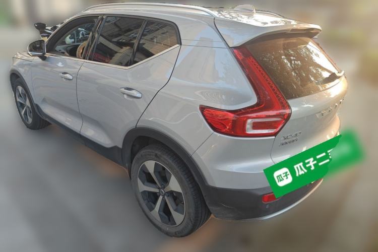 Used Volvo XC40 2023 B4 4x4 Smart Luxury Edition
