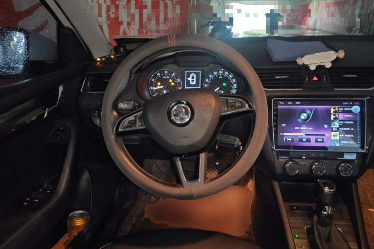 Used Skoda Octavia 2017 1.6L Automatic Smart Drive Edition