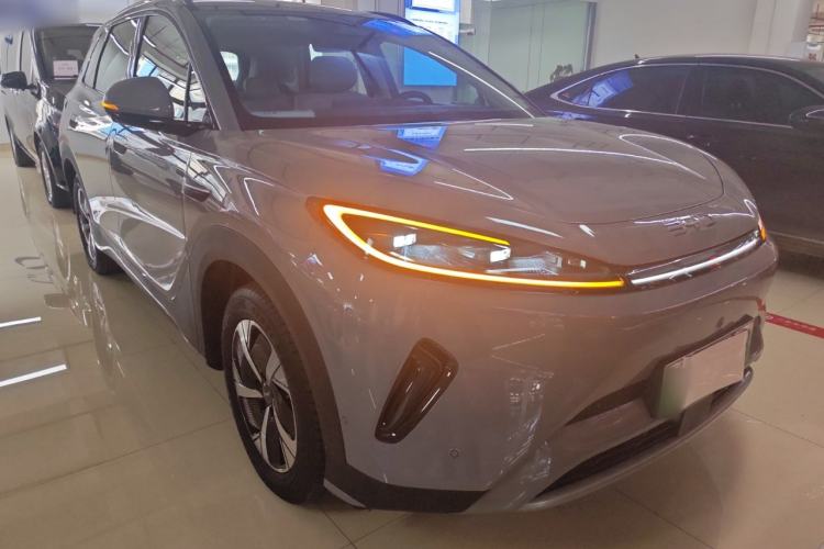 Used BYD Sealion 05 EV 2025 520 km Smart Cruise Version Front Right 45 Deg