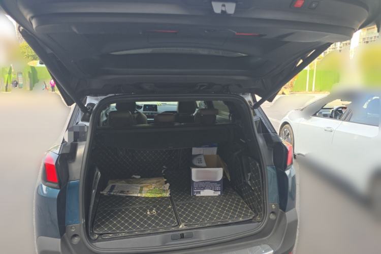 Used Peugeot 5008 2017 380THP 7-Seater Luxury GT Edition
