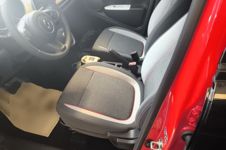 Used ORA Black Cat  Left Front Seat