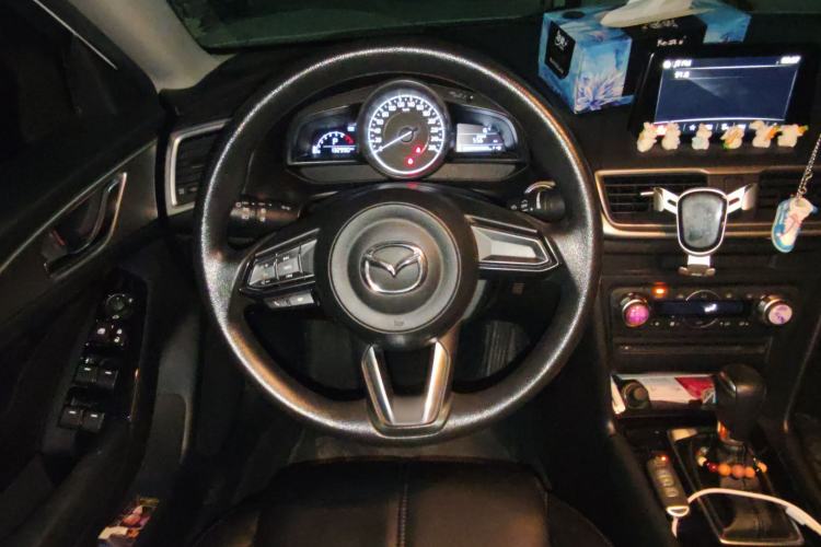 Used Mazda Mazda 3 Axela 2019 Cloud-Controlled Sedan 1.5L Automatic Luxury Model China VI Standard
