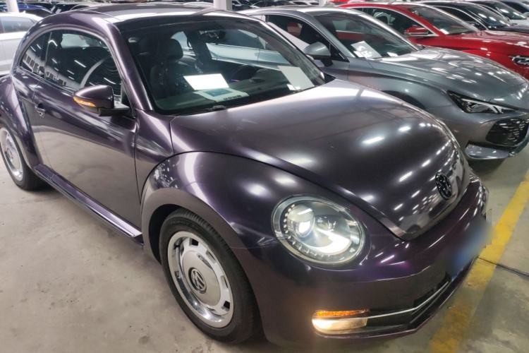 Used Volkswagen Beetle 2015 180TSI model
