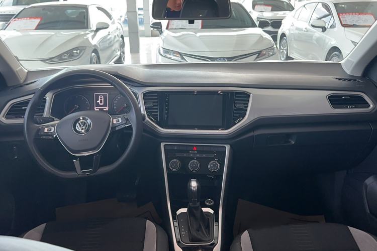 Used Volkswagen T-ROC 2019 230TSI DSG Two-Wheel-Drive Advanced Version China VI Standard