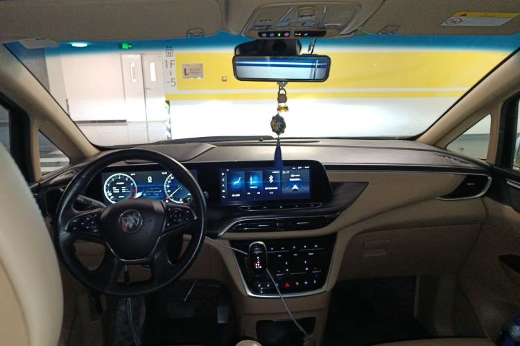 Used Buick GL8 2020 ES Land Cruiser 653T Luxury Model
