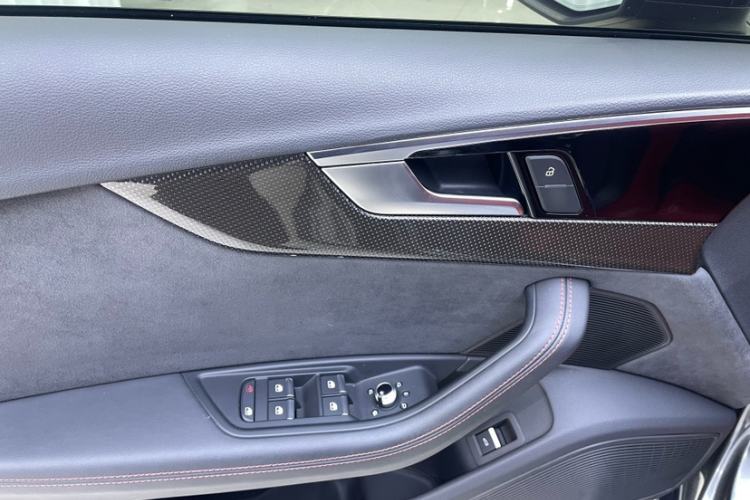 Used Audi S4 2023 S4 Avant 3.0TFSI Interior 5