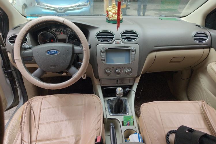 Used Ford Focus 2011 Sedan 1.8L Manual Comfort Model