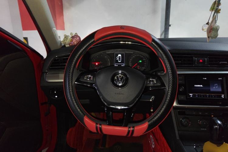 Used Volkswagen Lamando 2019 230TSI DSG Fashion Edition China V Standard