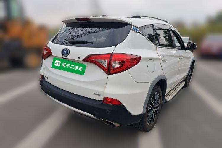 Used BYD Song New Energy 2017 Song DM 1.5TID All-Wheel Drive Luxury Model
