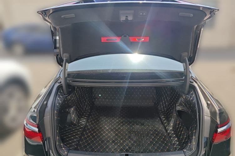 Used Audi A8 2019 Facelifted Plus A8L 50 TFSI quattro Comfort Version
