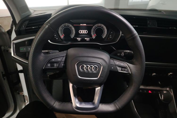 Used Audi Q3 2023 35 TFSI Fashion Dynamic Model (1.4T)