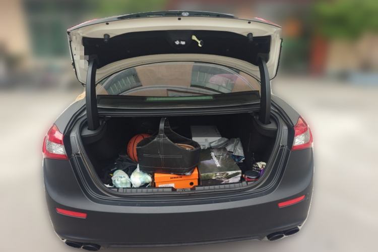 Used Maserati Ghibli 2014 3.0T Standard Edition Trunk