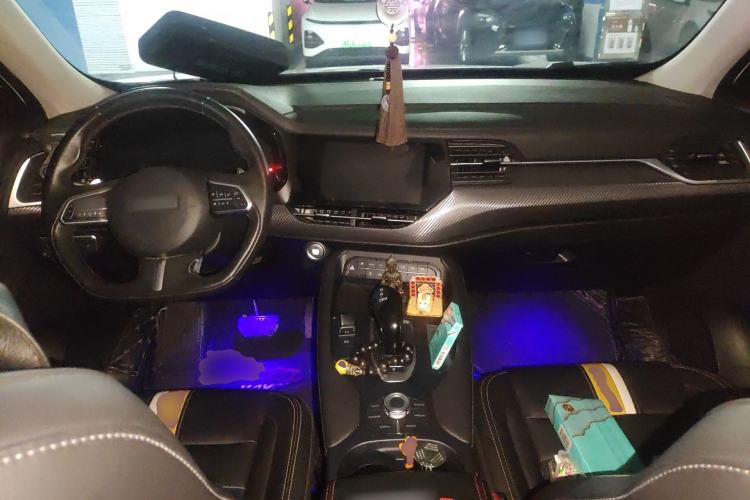 Used Haval F7x 2019 1.5T Two-Wheel Drive Smart & Trendy Edition Center Console