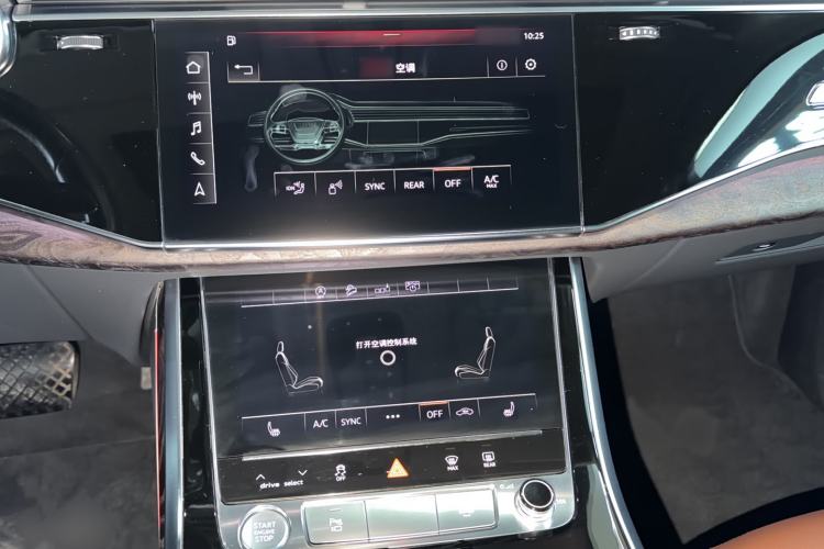 Used Audi Q7 2020 55 TFSI quattro S line sports model Audio And AC Panel