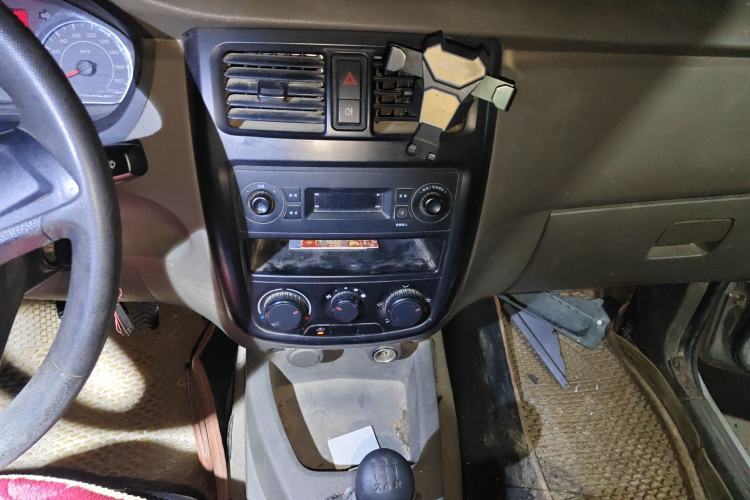 Used Wuling Rongguang V 2018 1.5L Practical Version