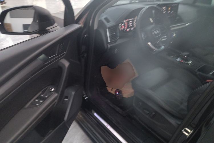 Used Audi Q5L 2022 40T Luxury Dynamic Model
