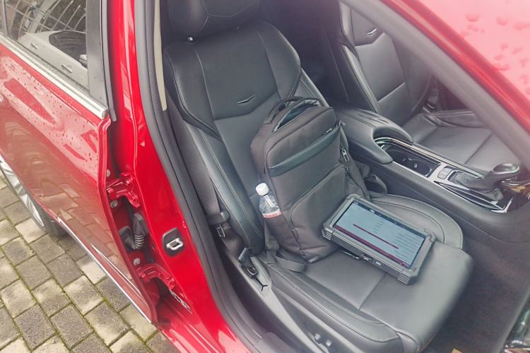 Used Cadillac ATS-L 2017 28T Fashion Edition Right Front Seat