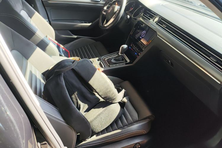 Used Volkswagen Magotan 2020 330TSI DSG Leading Model
