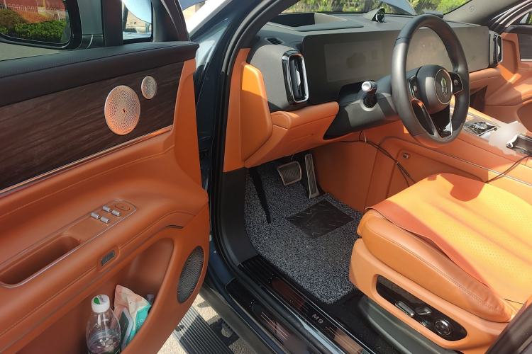 Used Hima AITO M9 2024 Range-Extended Ultra Version 42 kWh 6-Seater Model
