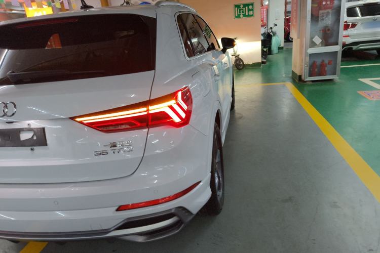 Used Audi Q3 2022 35 TFSI Fashion Dynamic Model