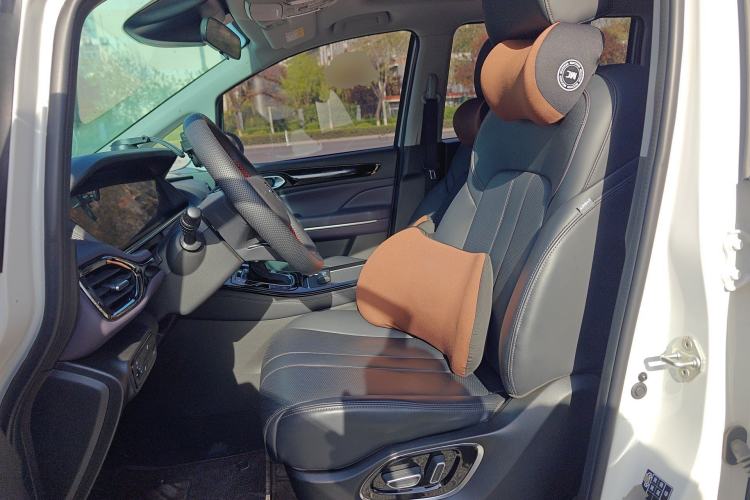 Used GAC Trumpchi M6 2025 Model MAX 270T WDCT Luxury Edition Left Front Seat