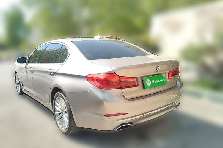 Used BMW 5 Series 2019 Facelifted 530Li Leading Edition Luxury Package
